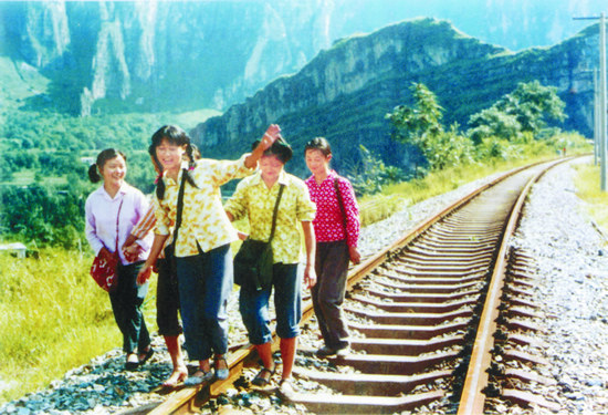 铁凝：哦，香雪（附作品鉴赏）