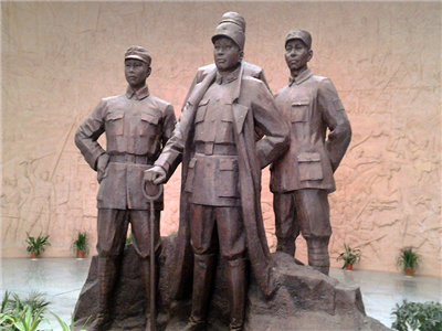 张世鑫：宏大叙事背景下的微观表达——从《吉羊三宝》看梅畅言小说的叙事特点