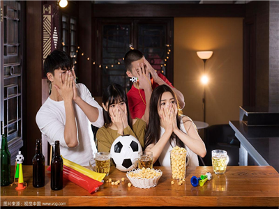 微型小说鉴赏：越位