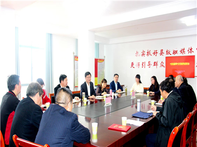 孝感市作家协会应邀参加大悟“文化荟萃”文艺创作座谈会