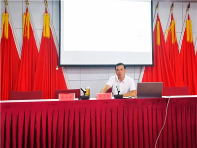 张晓霞：用艺术的精妙，提升小小说文学质地  ——简评朱道能小小说的艺术特色