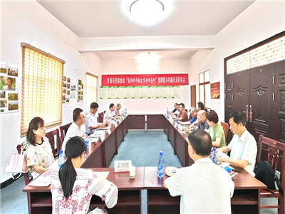 孝感市作家协会“朱桥牡丹园文学创作基地”授牌暨乡村振兴采风笔会在安陆举行